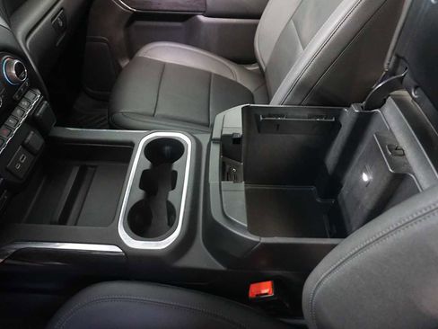 Used 2021 Chevrolet Silverado 1500 LTZ image 21