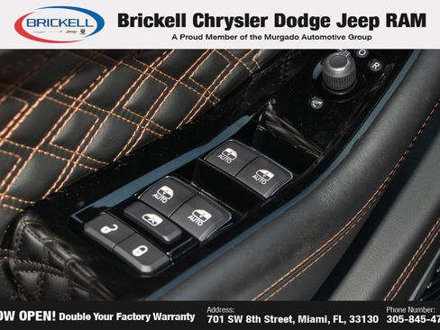 Used 2023 Jeep Grand Cherokee L Summit AWD/4WD image 27