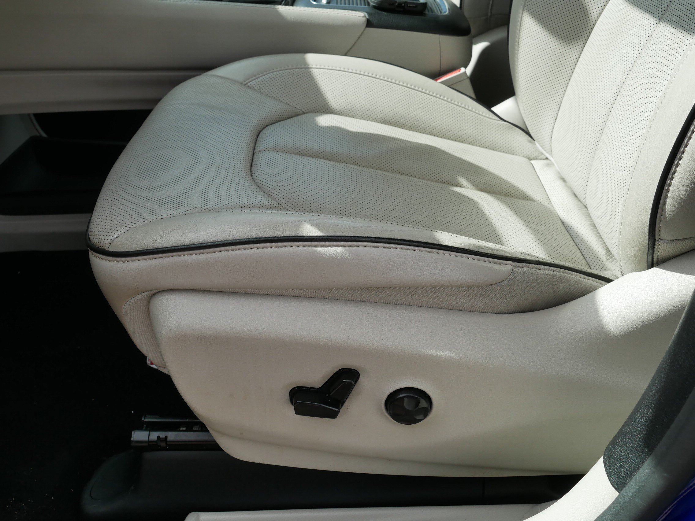 Used 2021 Chrysler Pacifica Limited AWD/4WD image 20
