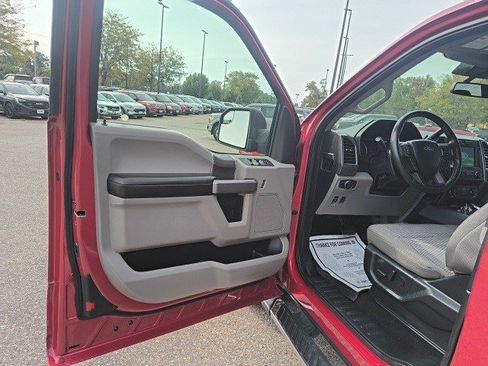 Used 2020 Ford F150 XLT w/ Equipment Group 302A Luxury image 11