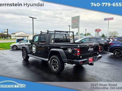 Used 2020 Jeep Gladiator Overland AWD/4WD image 5