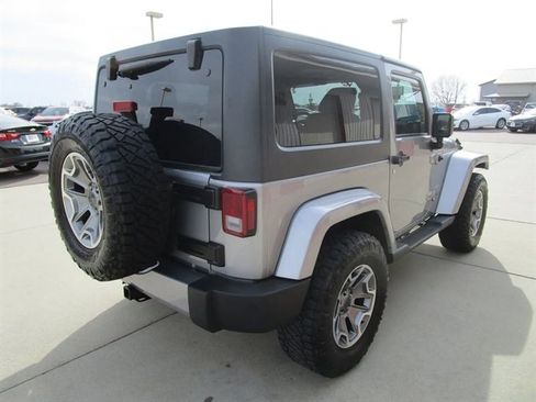 Used 2016 Jeep Wrangler Sahara w/ Dual Top Group image 7