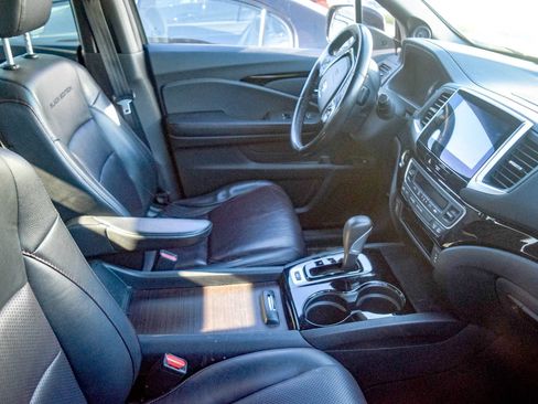 Used 2017 Honda Ridgeline Black Edition image 19