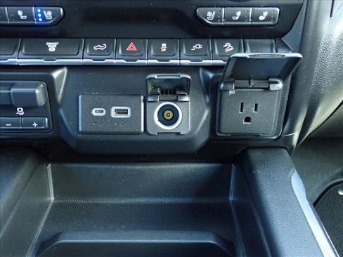 Used 2021 GMC Sierra 2500 AT4 AWD/4WD image 21