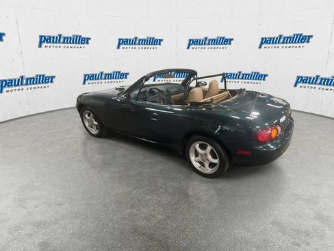 Used 1999 MAZDA MX-5 Miata RWD image 7