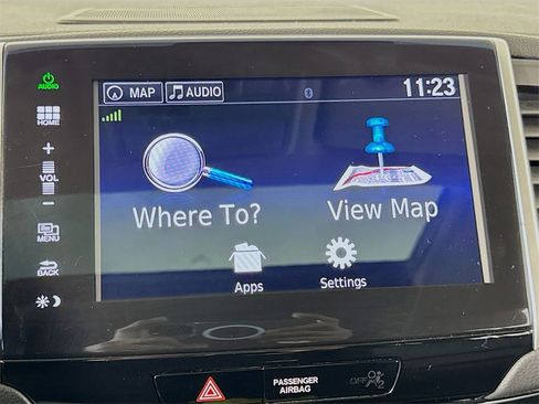 Used 2016 Honda Pilot Touring image 39