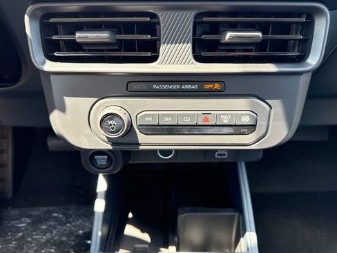 New 2026 Ford Maverick XLT w/ XLT Luxury Package AWD/4WD image 31