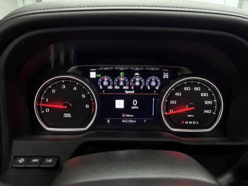 Used 2022 Chevrolet Silverado 1500 High Country image 19