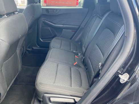Used 2025 Ford Escape Active AWD/4WD image 8