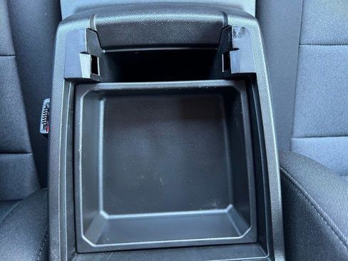 Used 2024 Chevrolet Colorado Trail Boss w/ Technology Package image 29