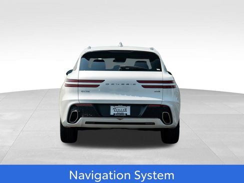 Used 2025 Genesis GV70 2.5T image 6