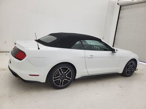 Used 2022 Ford Mustang Premium RWD image 14