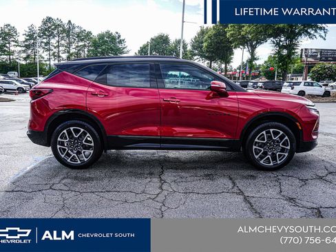 New 2026 Chevrolet Blazer RS w/ LPO, Floor Liner Package FWD image 10