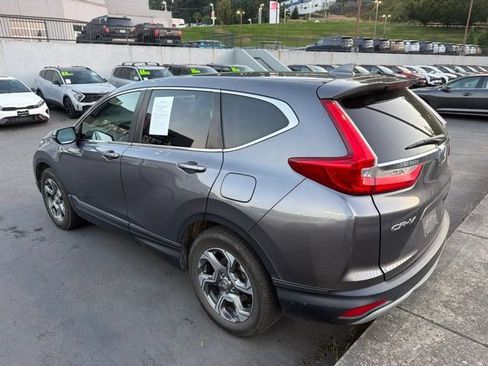 Used 2018 Honda CR-V EX image 2