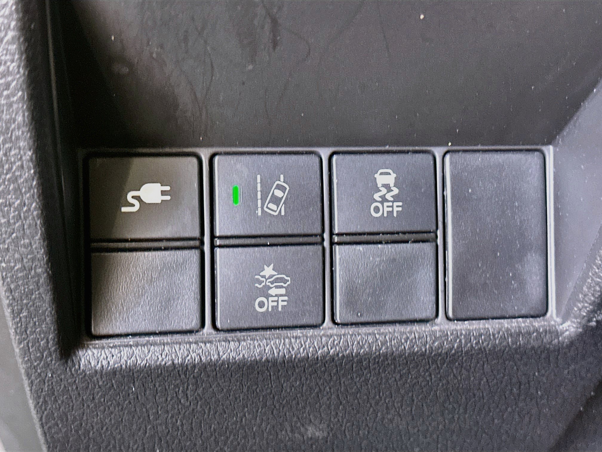 Used 2018 Honda Clarity Touring image 16