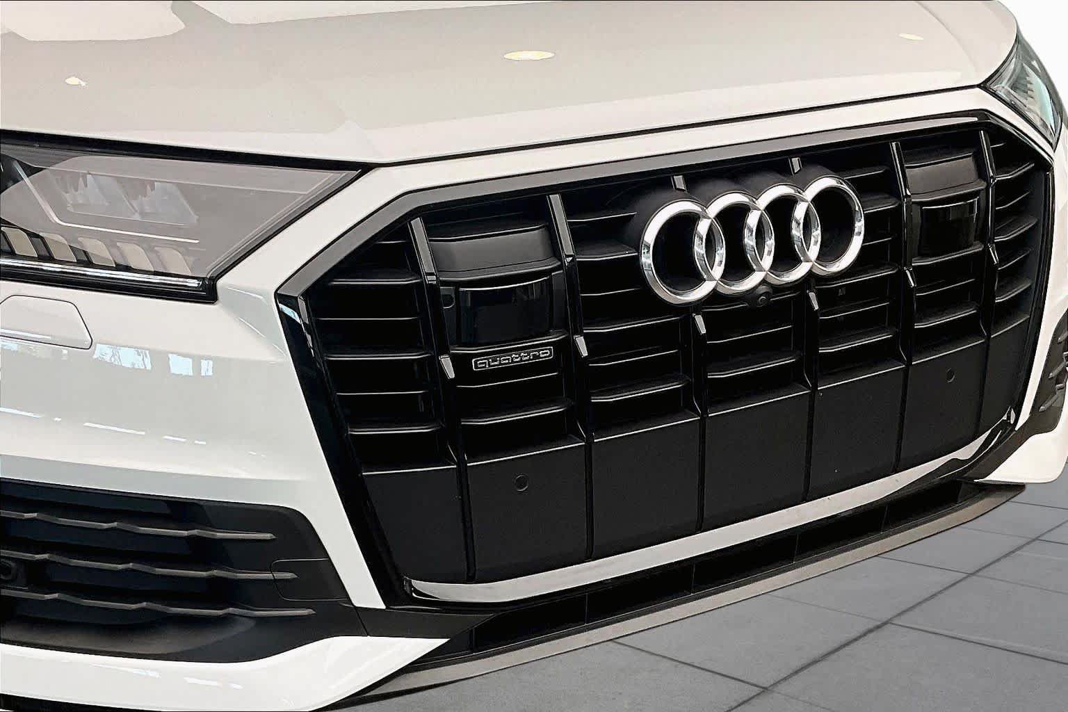 Used 2024 Audi Q7 2.0T Premium Plus AWD/4WD image 31
