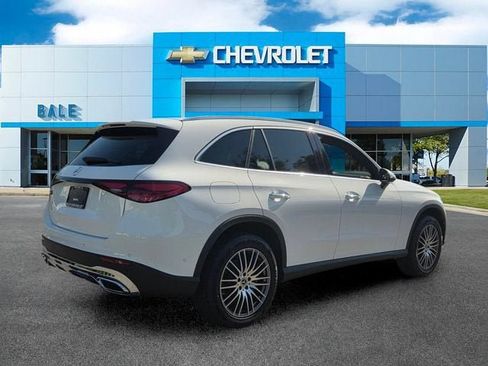 Used 2025 Mercedes-Benz GLC 300 image 3