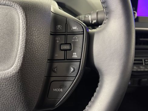 Certified 2024 Toyota Prius LE AWD/4WD image 27