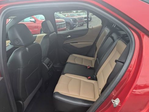 Used 2023 Chevrolet Equinox Premier AWD/4WD image 10