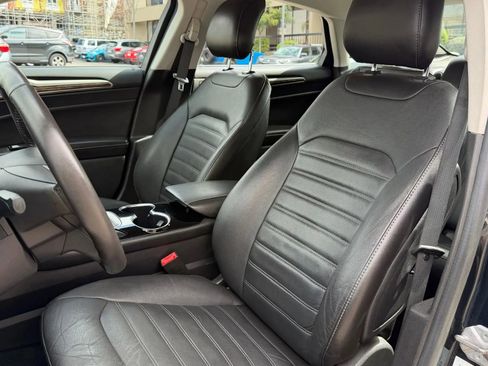 Used 2014 Ford Fusion SE w/ Equipment Group 202A image 15