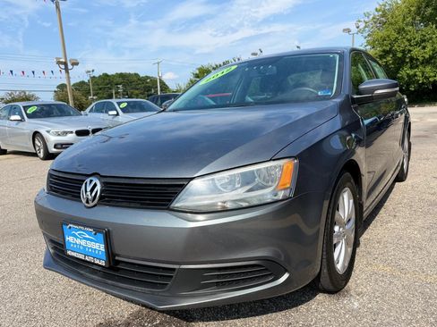 Used 2012 Volkswagen Jetta SE FWD image 14