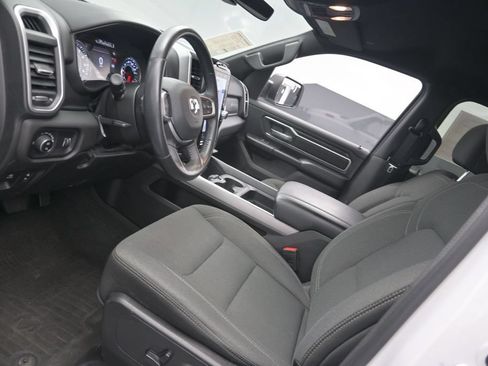 Used 2023 RAM 1500 Big Horn RWD image 17