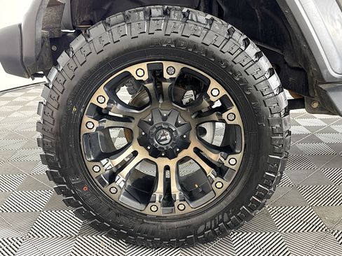 Used 2020 Jeep Wrangler Unlimited Sport S image 37