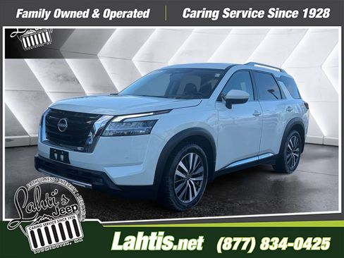 Used 2022 Nissan Pathfinder Platinum w/ Cargo Package image 1