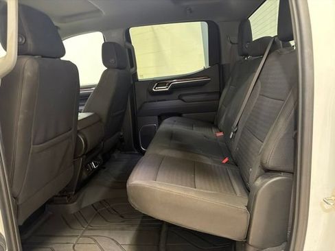 Used 2023 Chevrolet Silverado 1500 LT w/ Protection Package AWD/4WD image 23