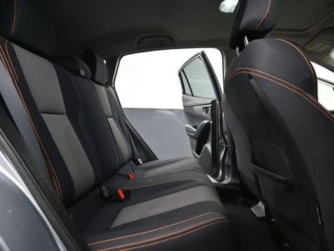 Used 2018 Subaru Crosstrek 2.0i Premium AWD/4WD image 19