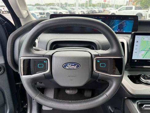 Certified 2025 Ford Expedition Max Active AWD/4WD image 23
