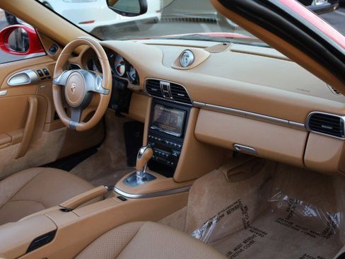 Used 2009 Porsche 911 Carrera S image 41