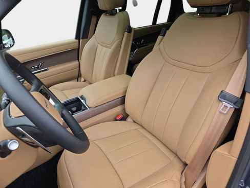 New 2026 Land Rover Range Rover Long Wheelbase SE AWD/4WD image 15