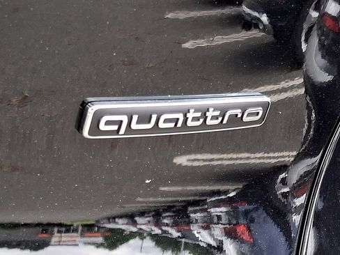 Certified 2025 Audi Q5 Premium Plus w/ Premium Plus AWD/4WD image 30