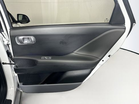 Used 2024 Hyundai Ioniq 6 SEL image 30