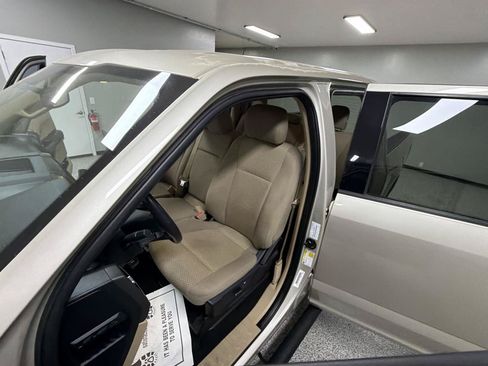 Used 2018 Ford F150 XLT w/ Equipment Group 301A Mid AWD/4WD image 12