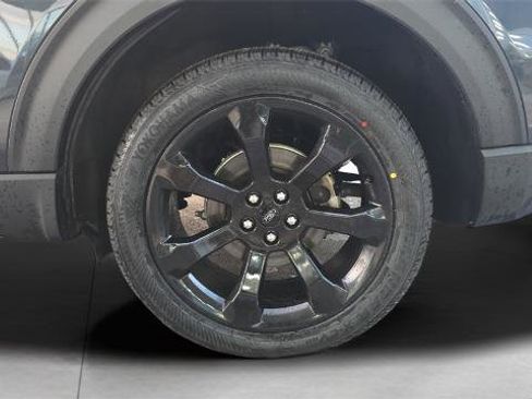 Certified 2023 Ford Explorer ST-Line w/ Class IV Trailer Tow Package image 11