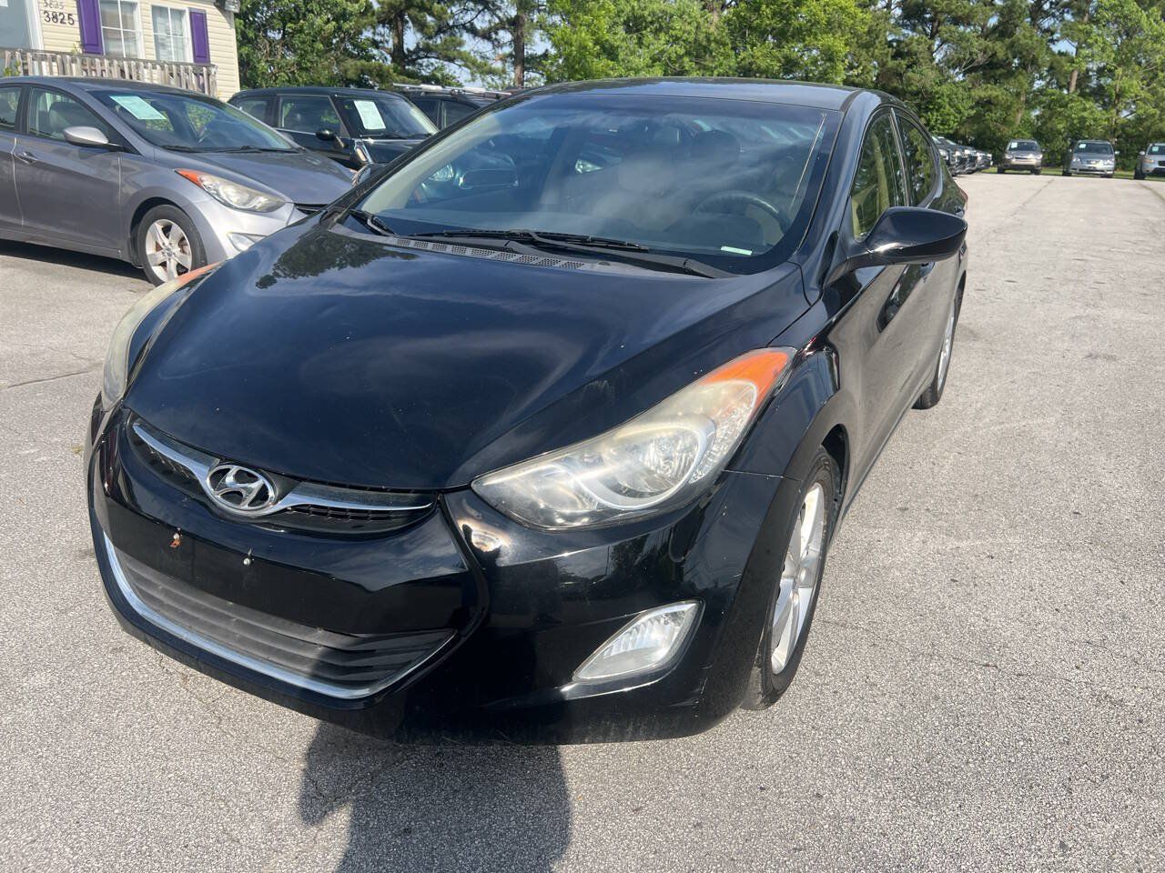 Used 2013 Hyundai Elantra GLS w/ Preferred Pkg FWD image 2