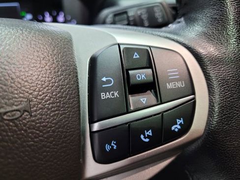 Used 2022 Ford Explorer XLT image 36