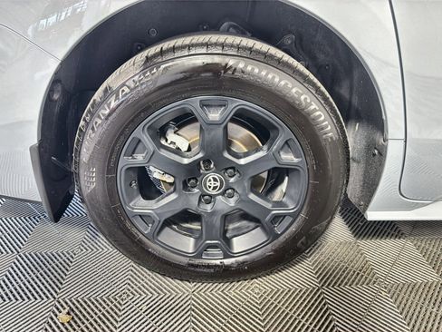 Used 2025 Toyota Sienna XLE Woodland Edition AWD/4WD image 12