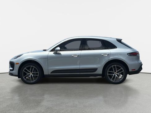 Used 2024 Porsche Macan AWD/4WD image 5