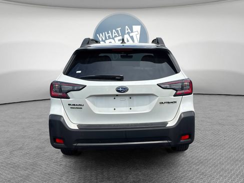 Used 2023 Subaru Outback Onyx Edition AWD/4WD image 5