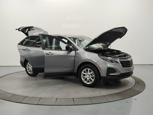 Used 2024 Chevrolet Equinox LS FWD image 10