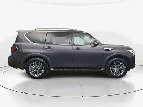 Used 2024 INFINITI QX80 Luxe image 11