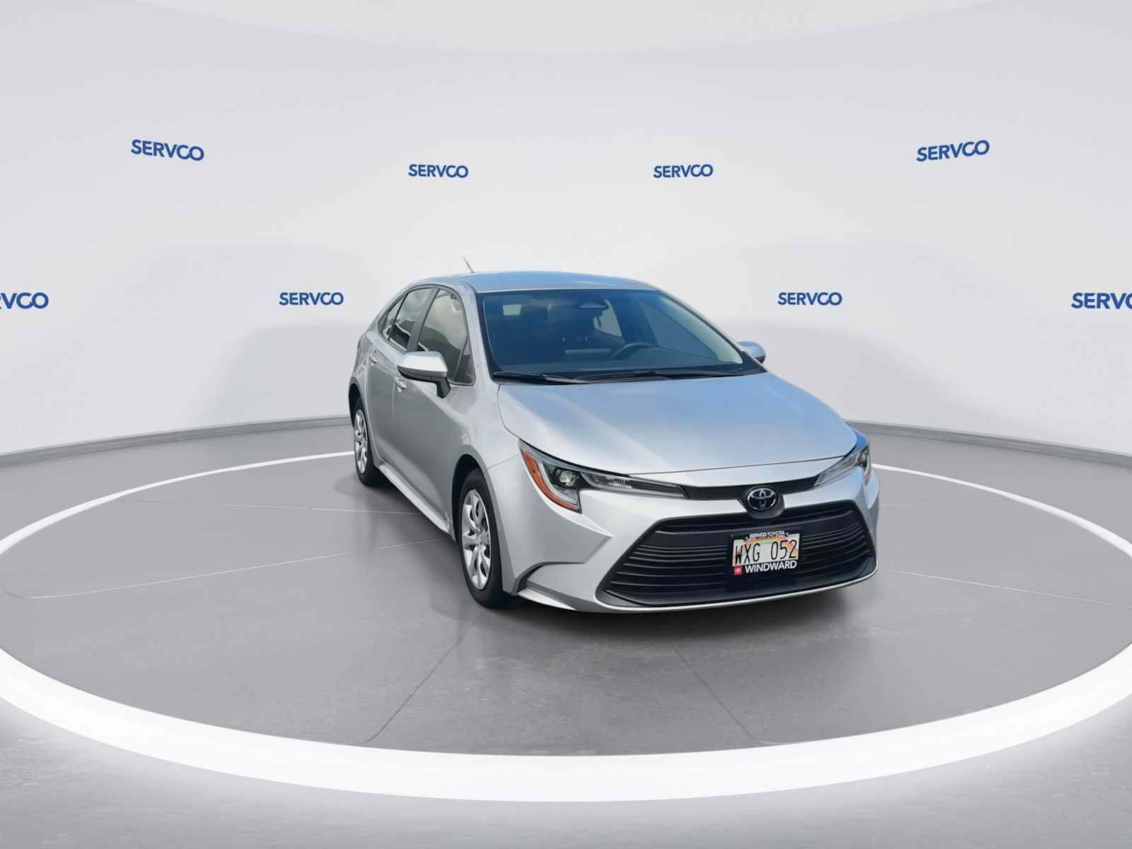 Used 2024 Toyota Corolla LE FWD image 2