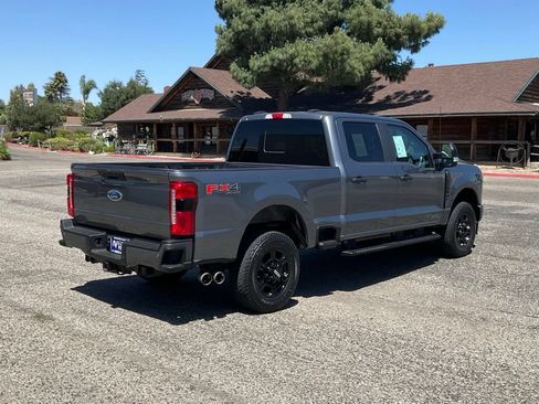 Used 2024 Ford F250 XL w/ STX Appearance Package AWD/4WD image 6