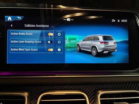 New 2026 Mercedes-Benz GLS 63 AMG 4MATIC image 37