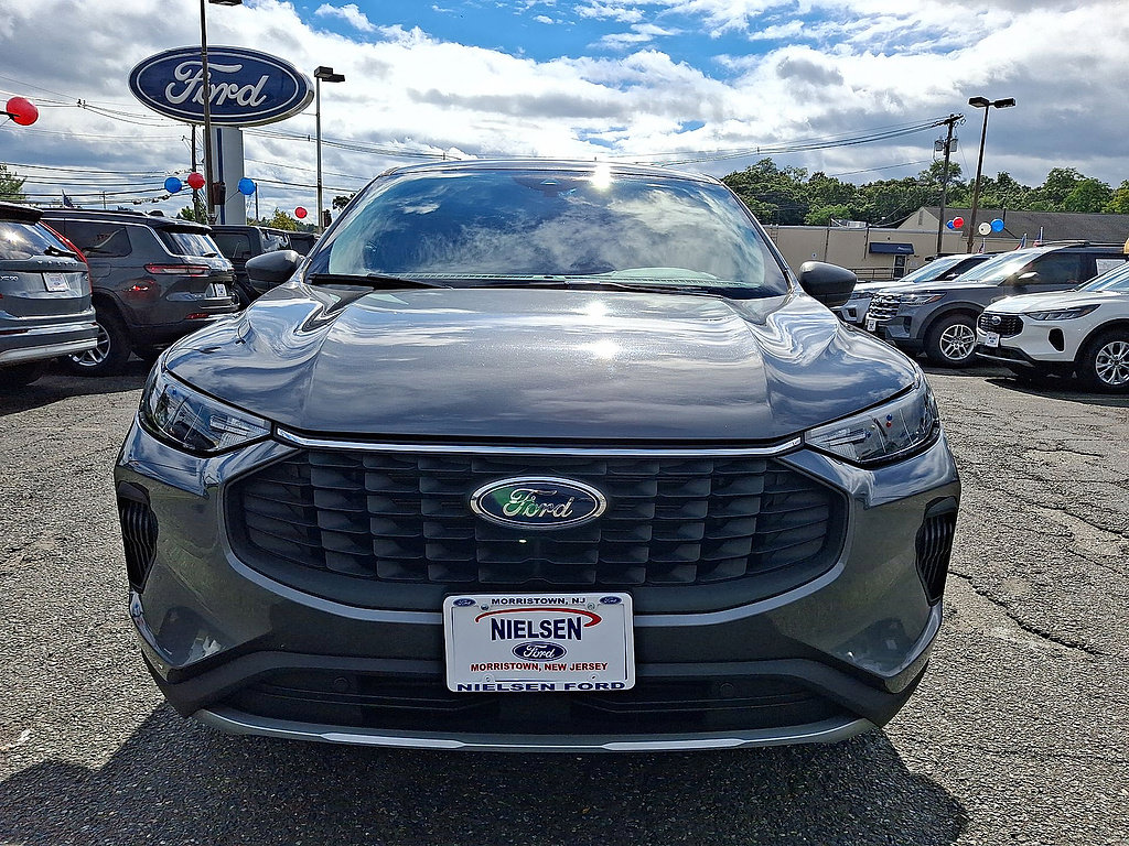 Certified 2025 Ford Escape Active AWD/4WD image 35