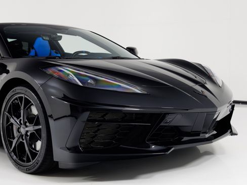 Used 2020 Chevrolet Corvette Stingray Premium Cpe w/ 3LT Preferred Equipment Group image 59