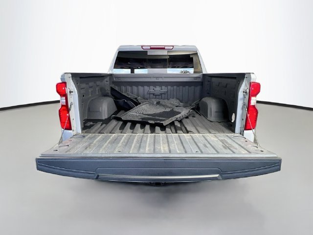 Used 2024 Chevrolet Silverado 1500 LT AWD/4WD image 29